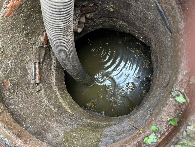 四川化粪池清理的周期与注意事项